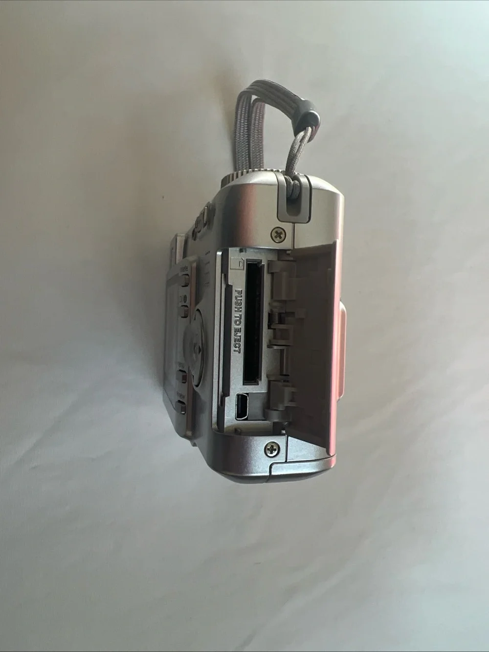 Kodak Easyshare C533 Digital Camera 5mp 3x Zoom NO SD Card WORKING Takes 2 AA